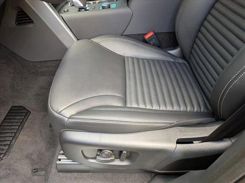 2026 Land Rover Discovery S