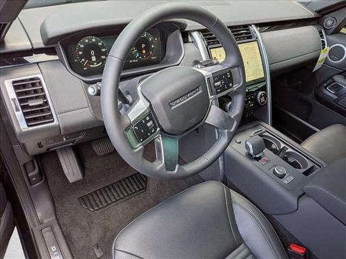 2026 Land Rover Discovery S