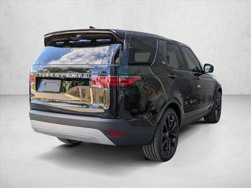 2026 Land Rover Discovery S