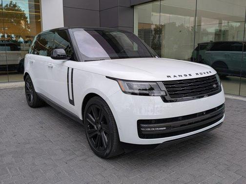 2023 Land Rover Range Rover P530 SE