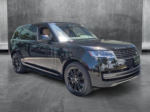 2025 Land Rover Range Rover P530 SE 7 Seat