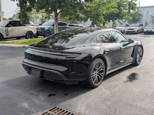2024 Porsche Taycan RWD