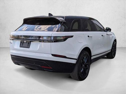 2026 Land Rover Range Rover Velar P250 SE R-Dynamic