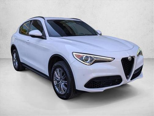 2022 Alfa Romeo Stelvio Sprint