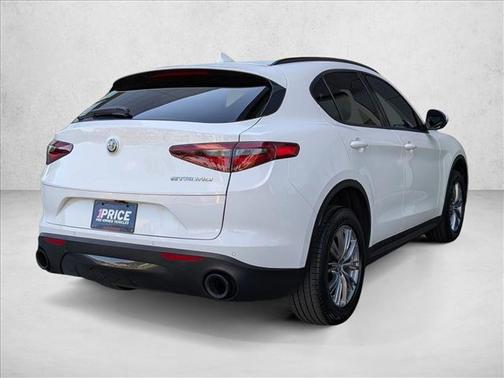 2022 Alfa Romeo Stelvio Sprint