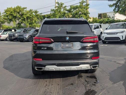 2023 BMW X5 sDrive40i