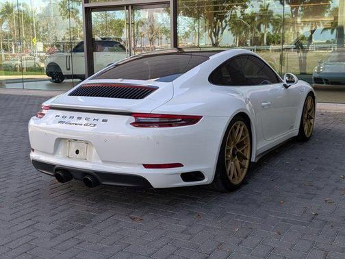 2019 Porsche 911 Carrera GTS