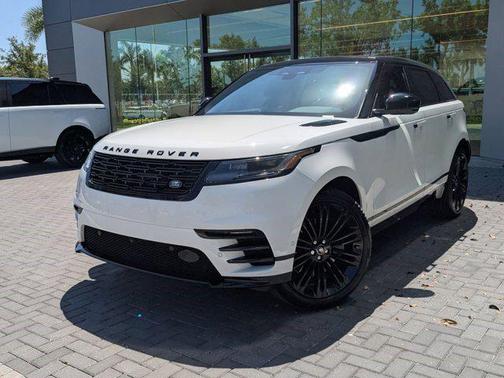 2026 Land Rover Range Rover Velar Dynamic SE