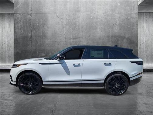 2026 Land Rover Range Rover Velar Dynamic SE