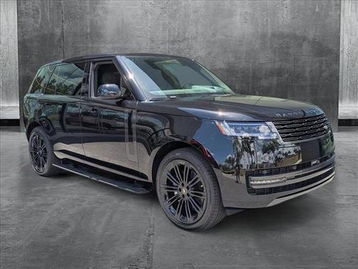 2025 Land Rover Range Rover P400 SE 7 Seat