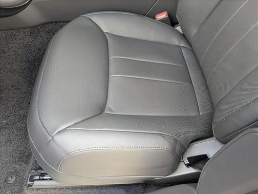 2025 Land Rover Range Rover P400 SE 7 Seat
