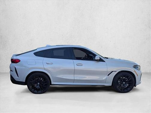 2022 BMW X6 xDrive40i