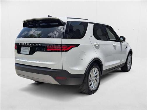 2025 Land Rover Discovery P300 S