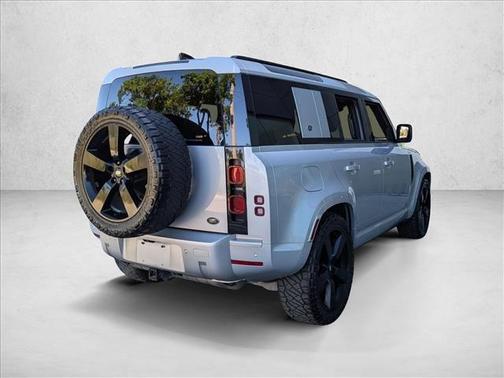 2022 Land Rover Defender 110 XS Edition