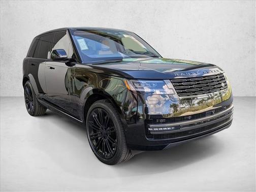 2026 Land Rover Range Rover P530 SE