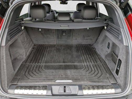 Firenze Red Metallic 2025 Land Rover Range Rover Sport SE