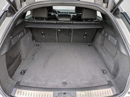 2023 Land Rover Range Rover Velar P250 S R-Dynamic