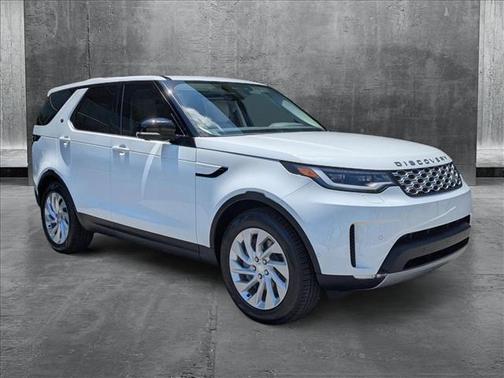2025 Land Rover Discovery P300 S