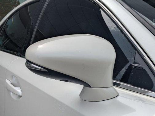 2019 Lexus IS 300 Base