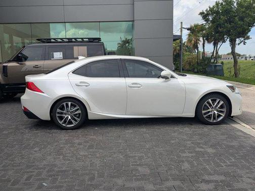 2019 Lexus IS 300 Base