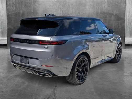 2023 Land Rover Range Rover Sport SE