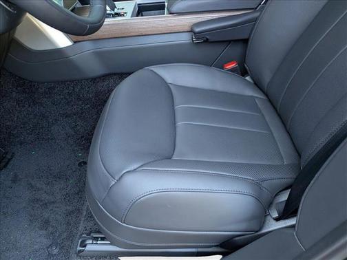 2026 Land Rover Range Rover P400 SE