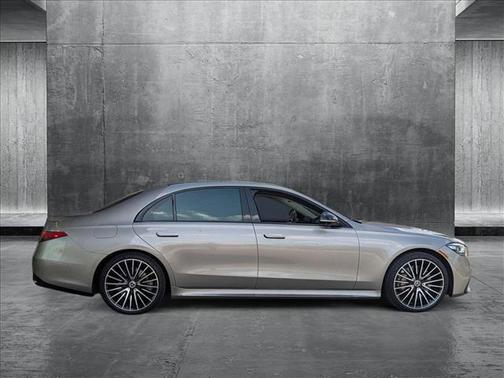 2023 Mercedes-Benz S-Class 4MATIC