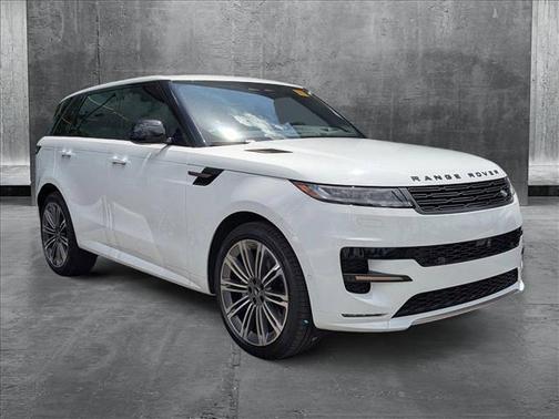 2025 Land Rover Range Rover Sport SE