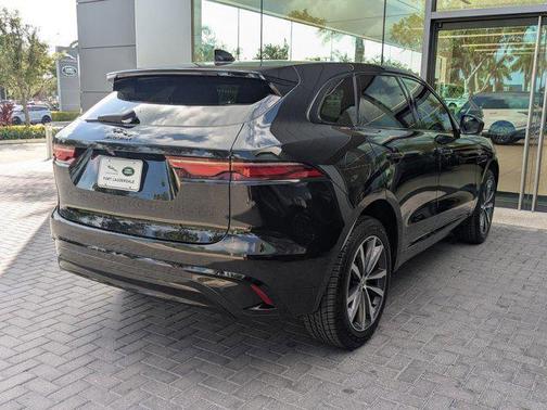 2025 Jaguar F-PACE R-Dynamic S P250 AWD Automatic
