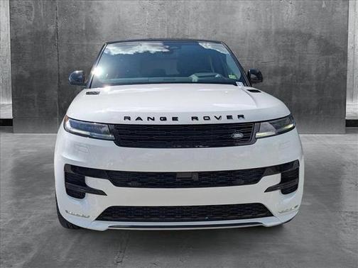 2024 Land Rover Range Rover Sport SE