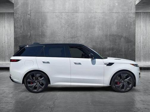 2024 Land Rover Range Rover Sport SE
