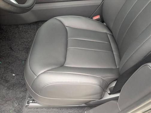 2025 Land Rover Range Rover P530 SE 7 Seat