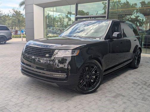 2025 Land Rover Range Rover P530 SE 7 Seat