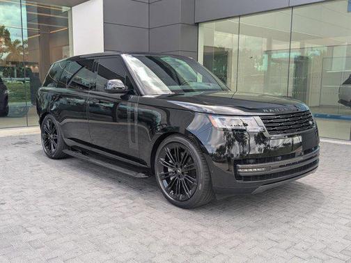2025 Land Rover Range Rover P530 SE 7 Seat