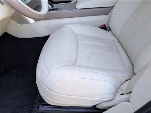 2026 Land Rover Range Rover P400 SE