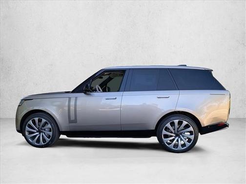 2026 Land Rover Range Rover P400 SE