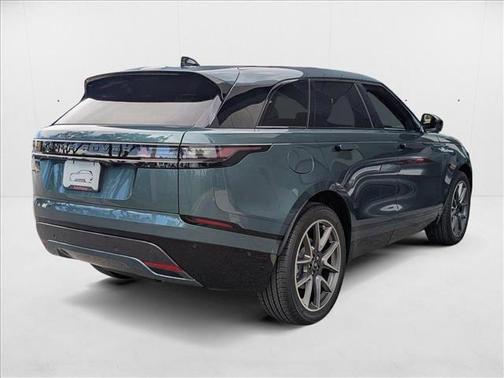 2026 Land Rover Range Rover Velar P250 SE R-Dynamic