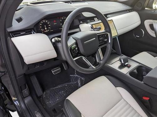 2024 Land Rover Discovery Sport Dynamic SE