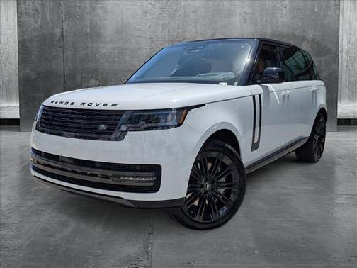 2025 Land Rover Range Rover P530 SE 7 Seat