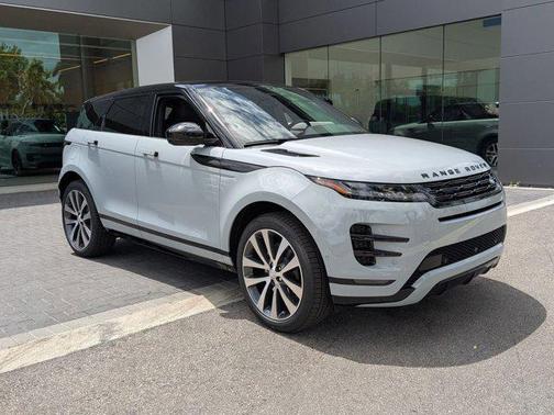 2026 Land Rover Range Rover Evoque Dynamic SE