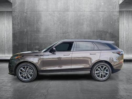 2026 Land Rover Range Rover Velar P250 SE R-Dynamic