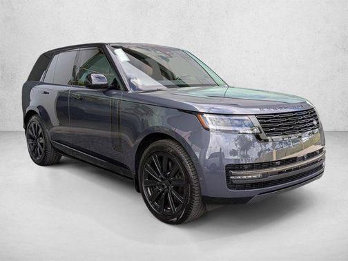 Varesine Blue Metallic 2026 Land Rover Range Rover P550e SE