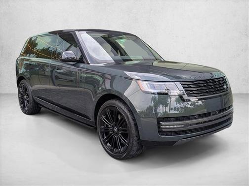 Belgravia Green Metallic 2024 Land Rover Range Rover P400 SE