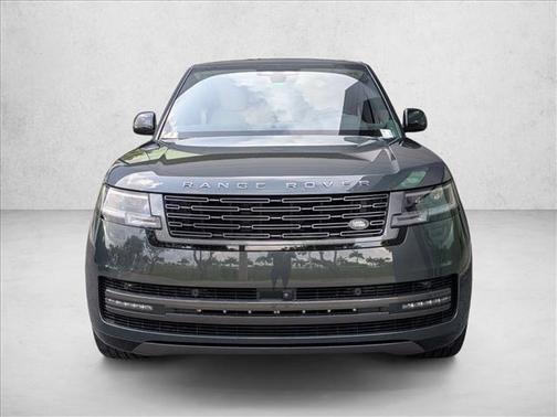 Belgravia Green Metallic 2024 Land Rover Range Rover P400 SE