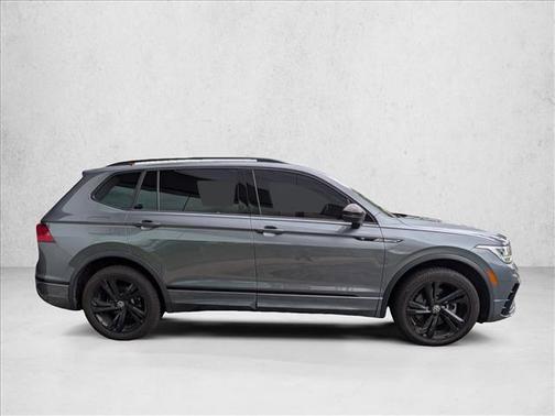 2023 Volkswagen Tiguan 2.0T SE R-Line Black 4MOTION