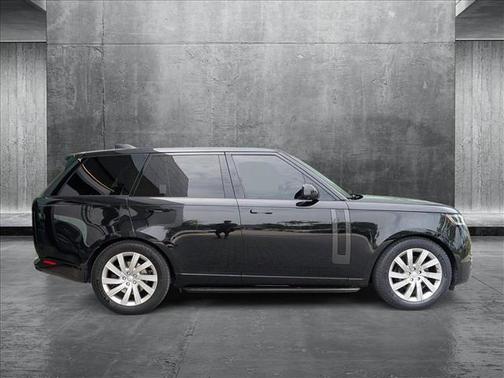 2023 Land Rover Range Rover P400 SE