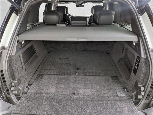 White 2025 Land Rover Range Rover P530 Autobiography