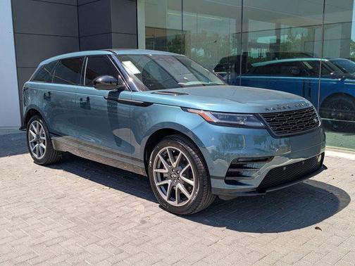 2026 Land Rover Range Rover Velar P250 SE R-Dynamic