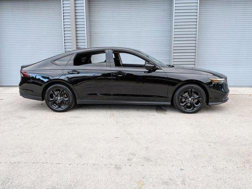 2025 Honda Accord Sport SE 1.5T