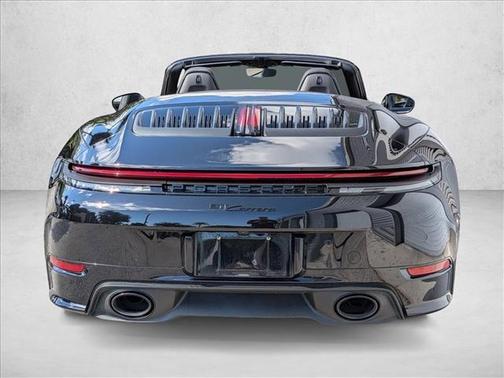 2025 Porsche 911 Carrera